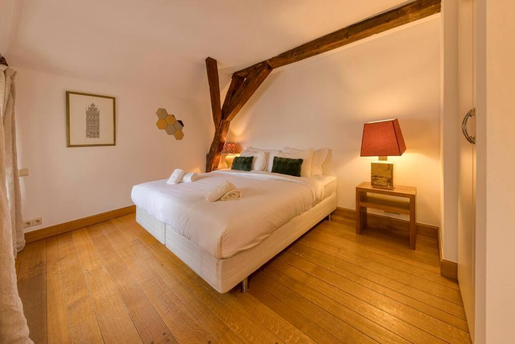 Chic Penthouse Grand-Place บรัสเซลส์ ภายนอก รูปภาพ
