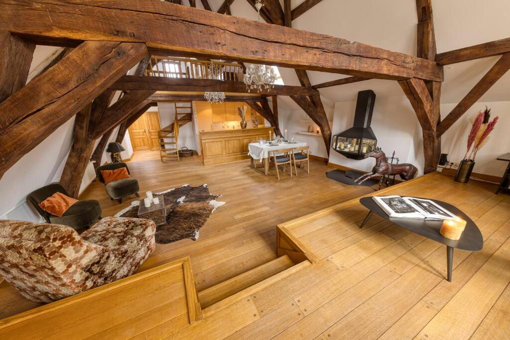 Chic Penthouse Grand-Place บรัสเซลส์ ภายนอก รูปภาพ